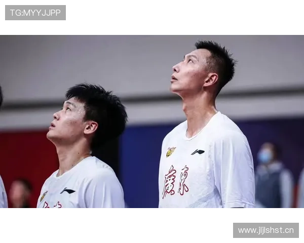 5.27日 5犯离场落后19分赵睿却笑了,全网暴怒狂喷没心没肺,真相曝光打脸所有键盘侠_笑容_舆论_球员